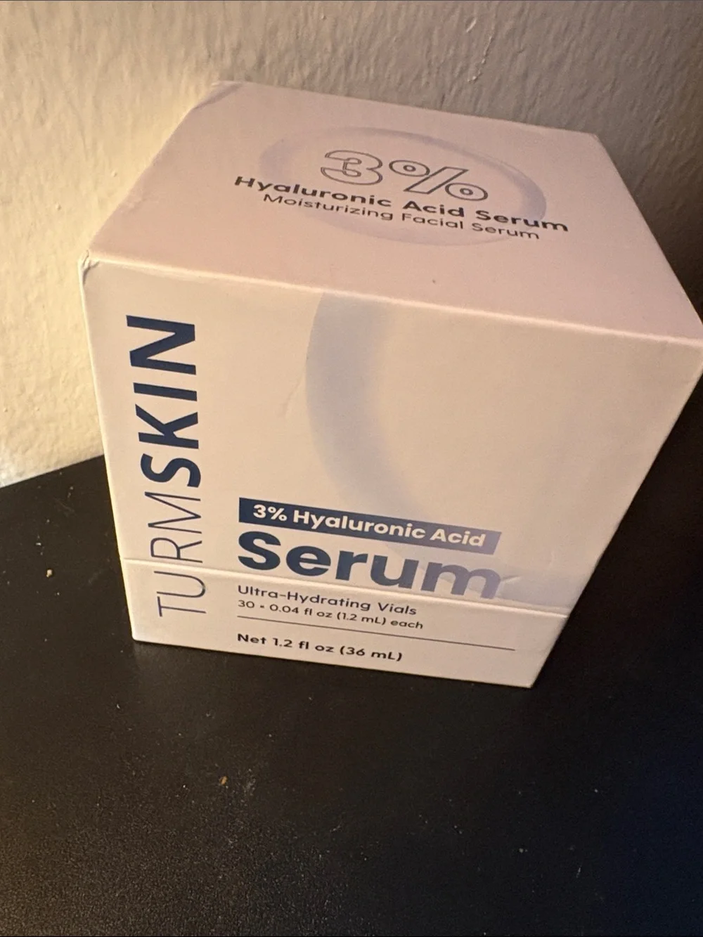 3% Hyaluronic Acid Serum - Hydrating Facial Serum (White)